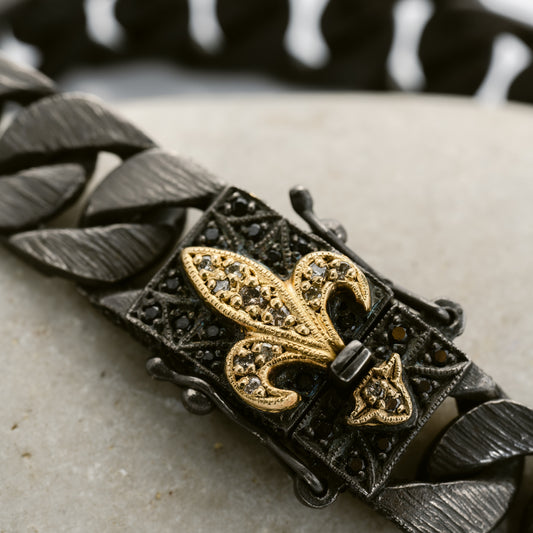 Fleur-de-Lis Chain Black and White Diamond Bracelet