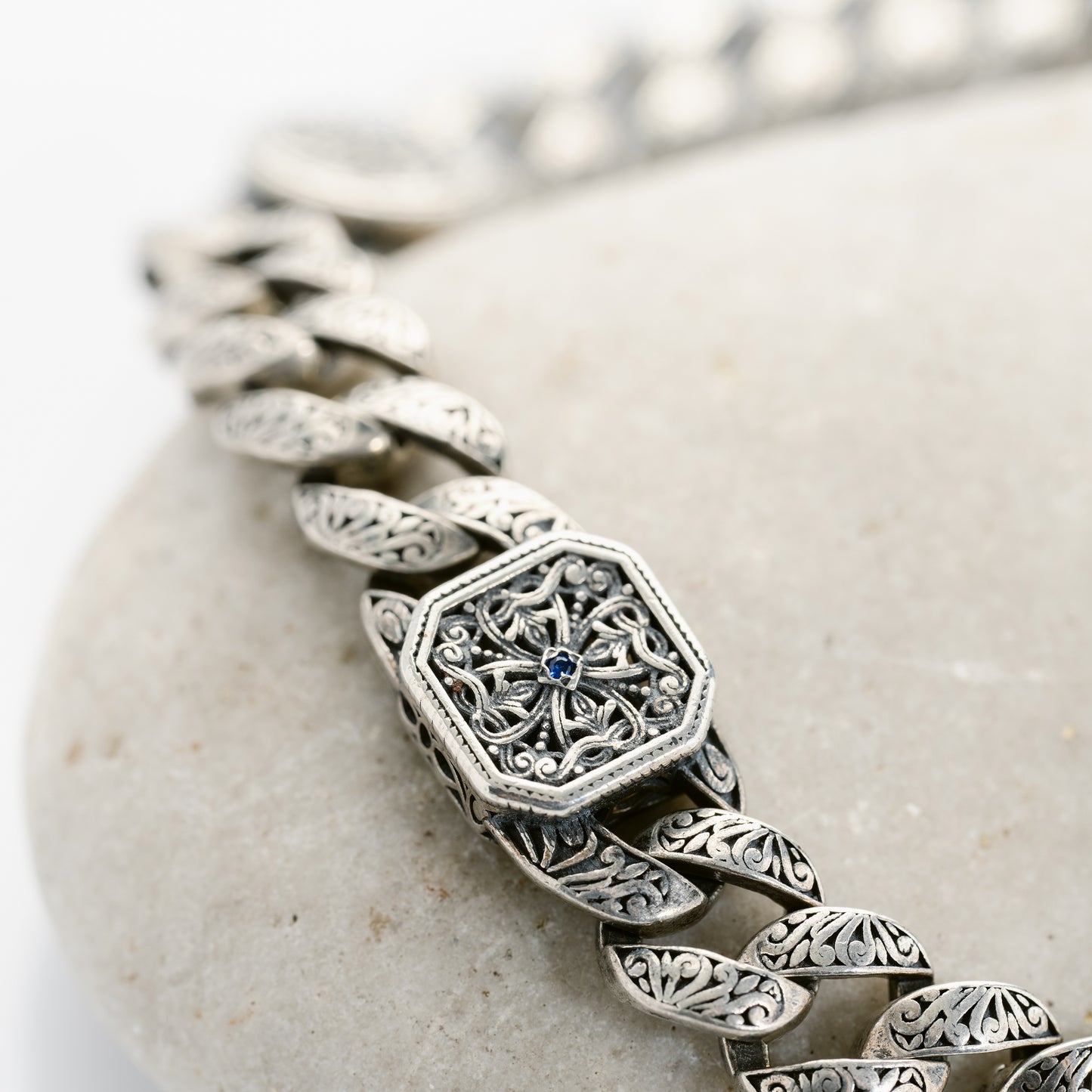 Filigree Center Stone Round/Square Alternating Bracelet (SM)