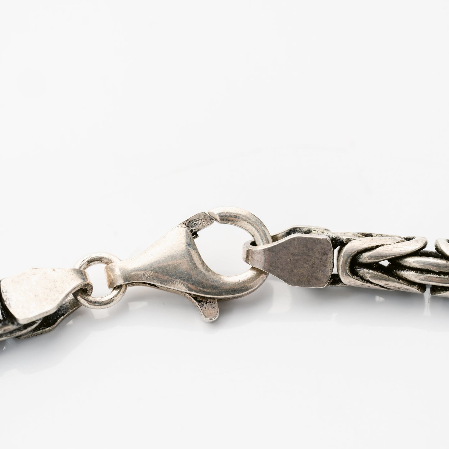 King Chain Necklace Round Small
